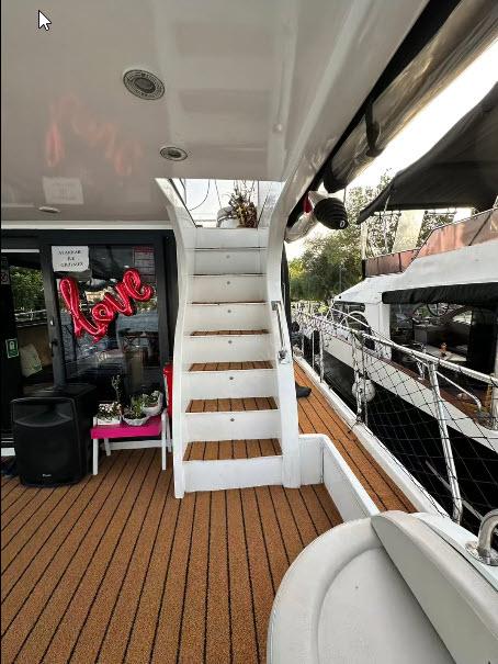 Yacht Gallery