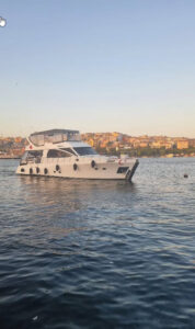 Yacht Thumbnail