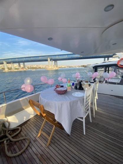 Yacht Gallery