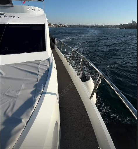Yacht Gallery