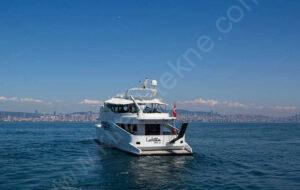 Yacht Thumbnail