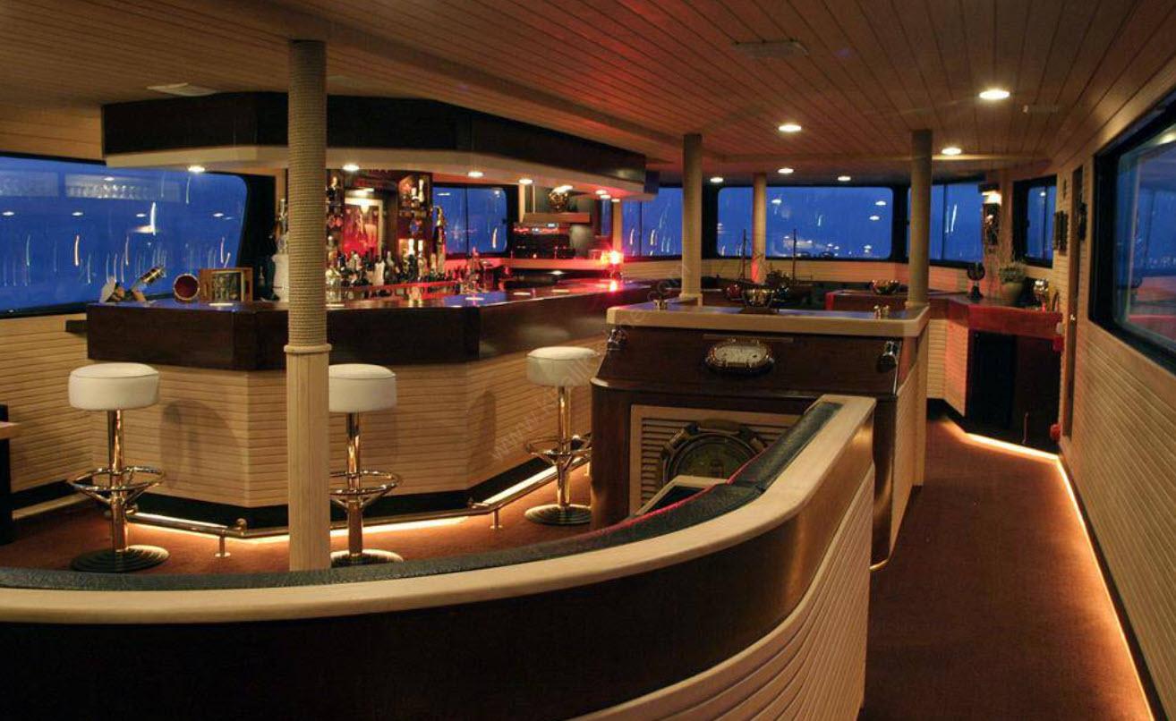 Yacht Gallery