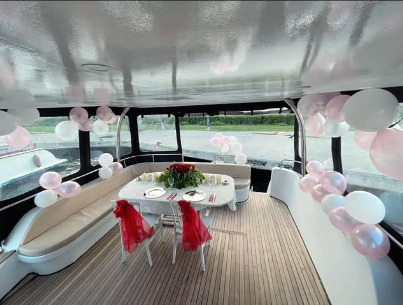 Yacht Gallery
