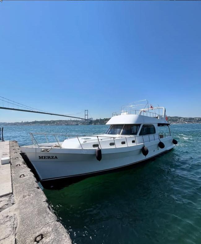 Yacht Gallery