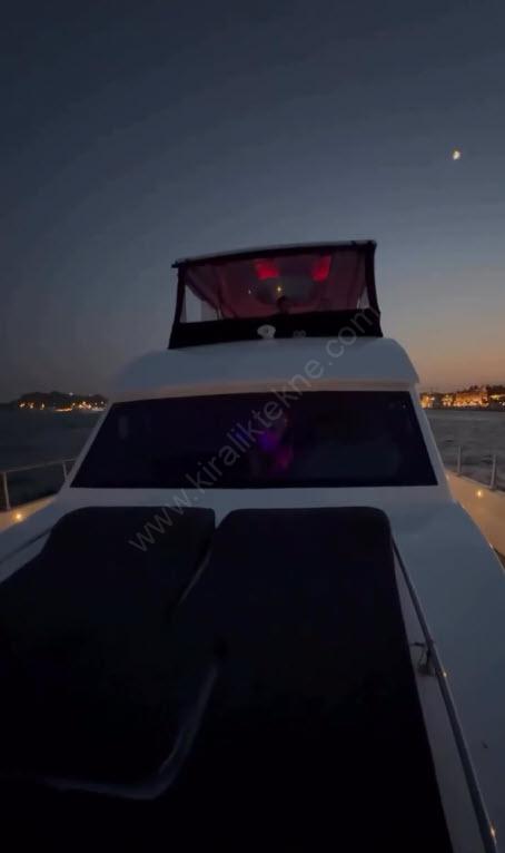 Yacht Gallery