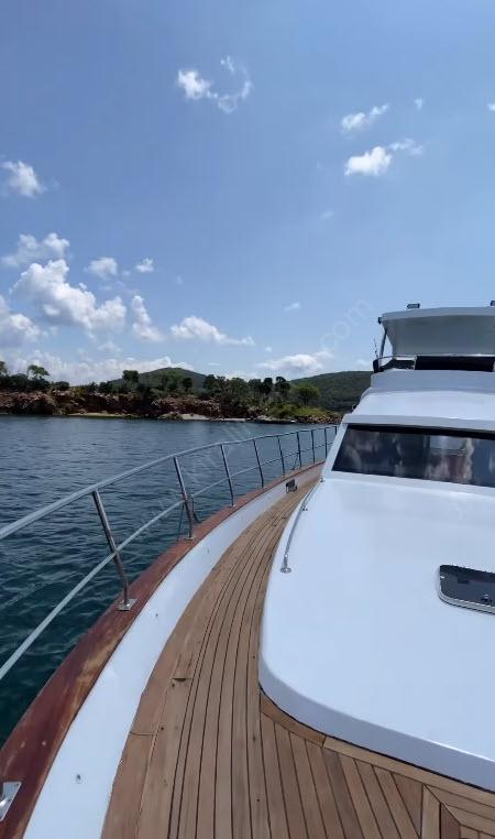 Yacht Gallery