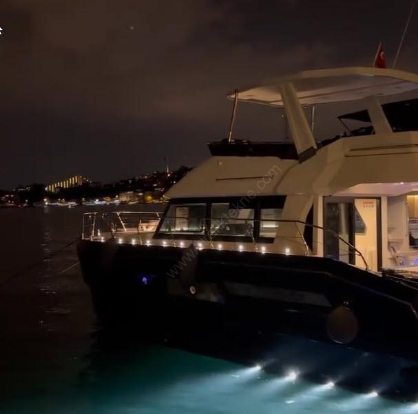 Yacht Gallery