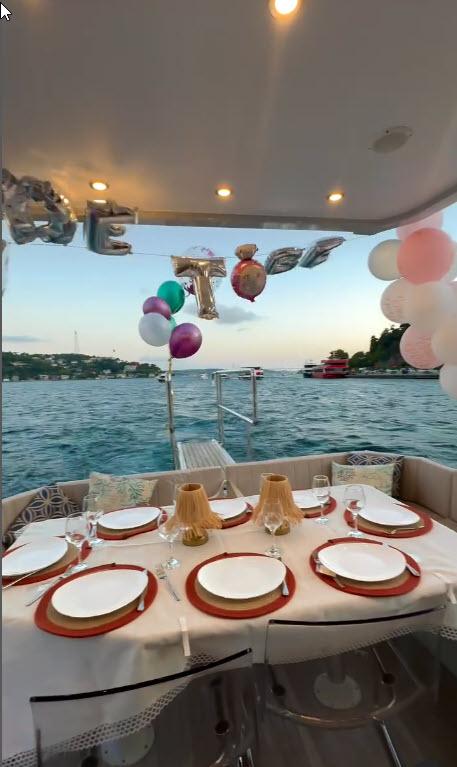 Yacht Gallery