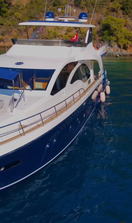 Yacht Gallery