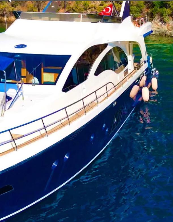 Yacht Gallery