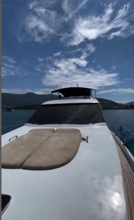Yacht Gallery