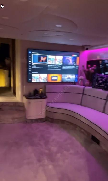 Yacht Gallery