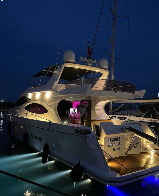 Yacht Gallery