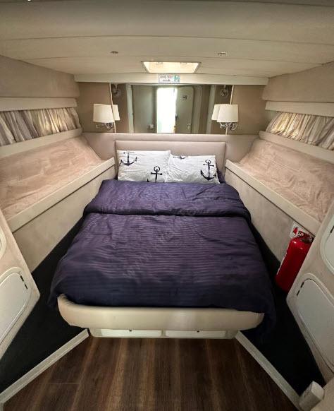 Yacht Gallery