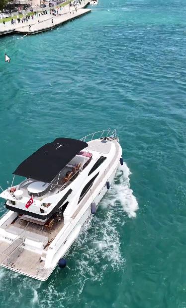 Yacht Gallery