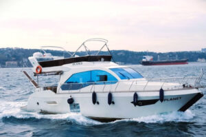 Yacht Thumbnail
