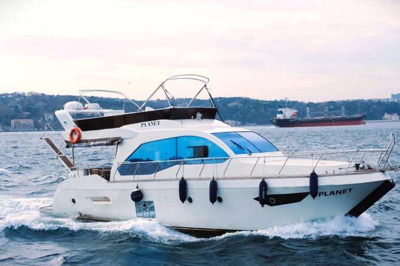 Yacht Gallery