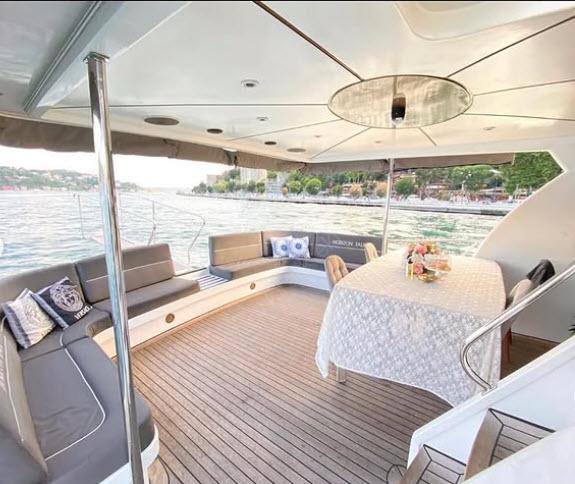 Yacht Gallery