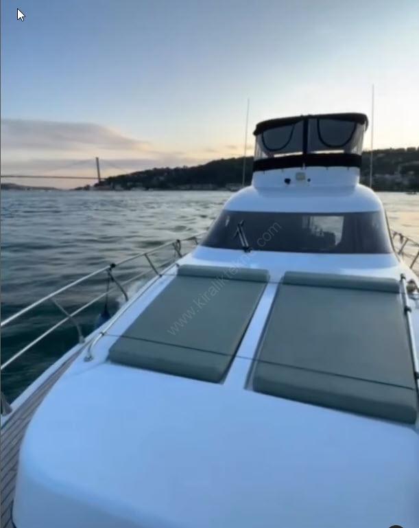 Yacht Gallery