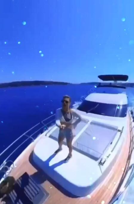 Yacht Gallery