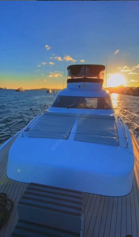Yacht Gallery