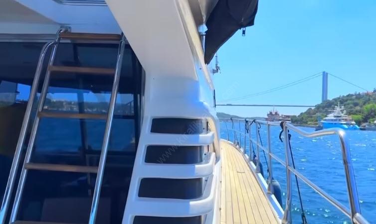 Yacht Gallery