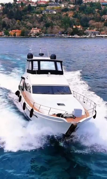 Yacht Gallery