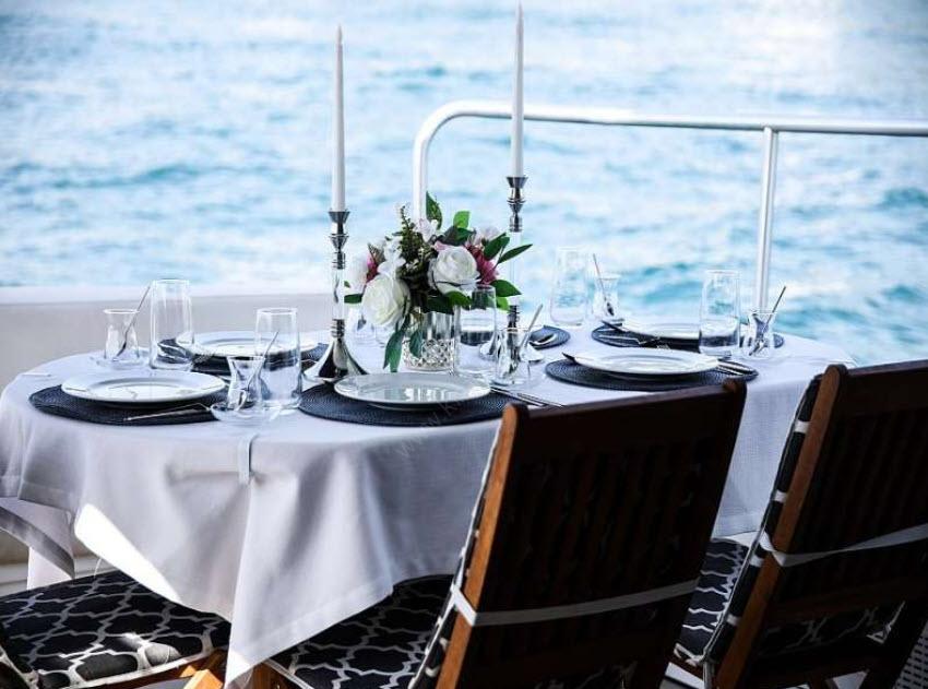 Yacht Gallery