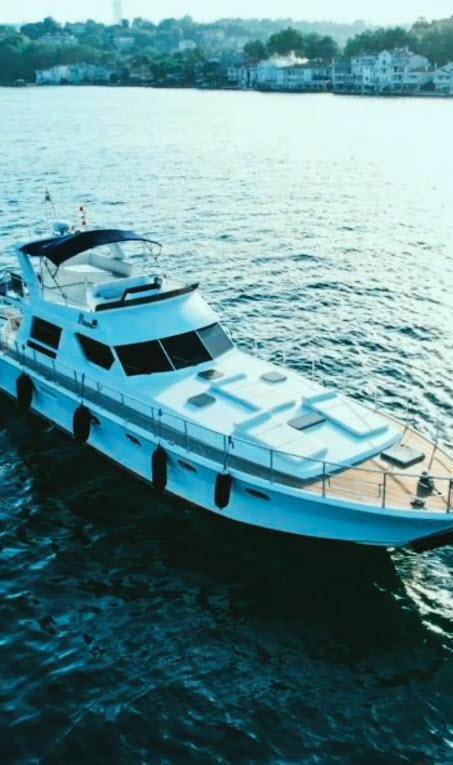Yacht Gallery