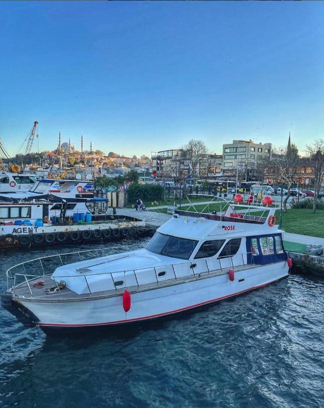 Yacht Gallery