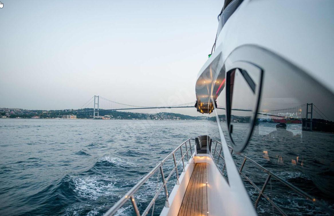 Yacht Gallery