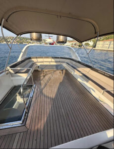 Yacht Thumbnail