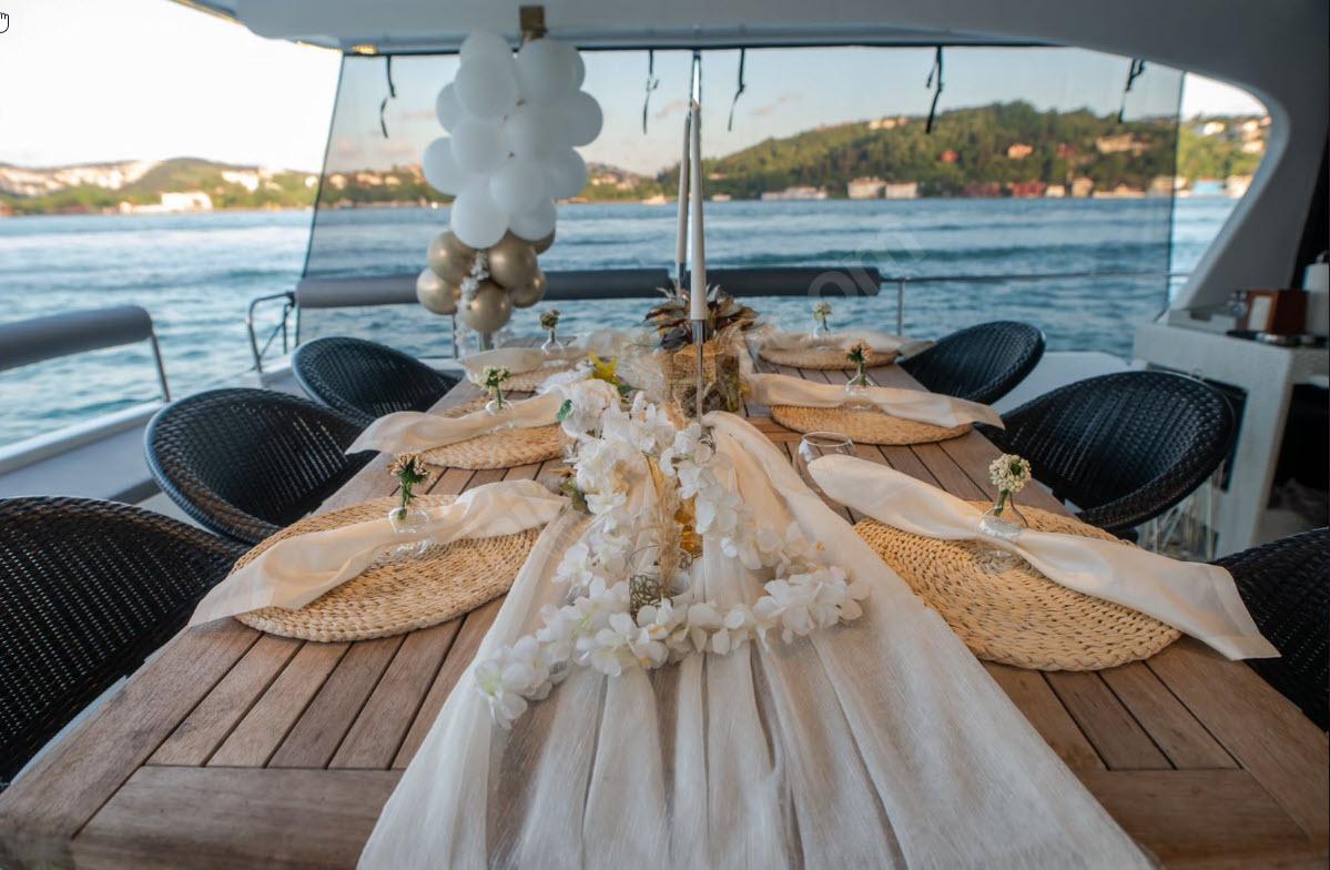 Yacht Gallery