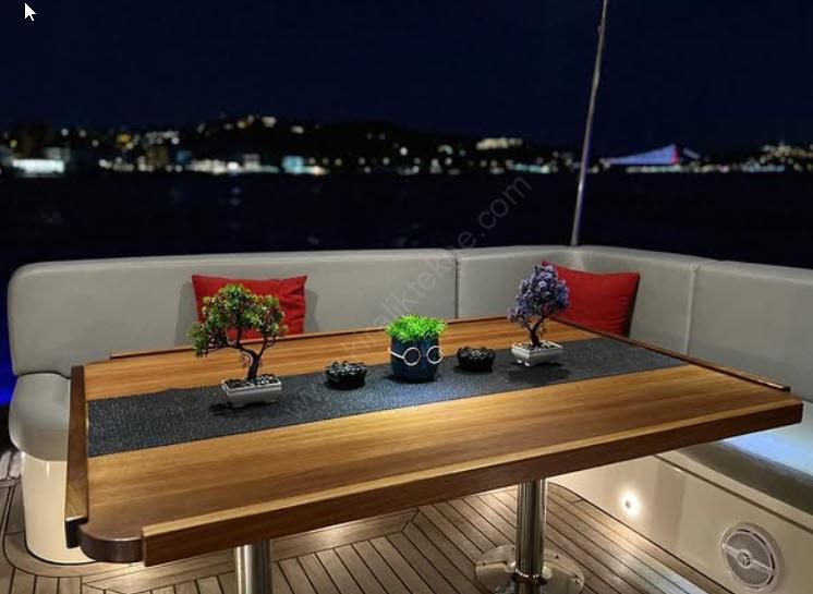 Yacht Gallery