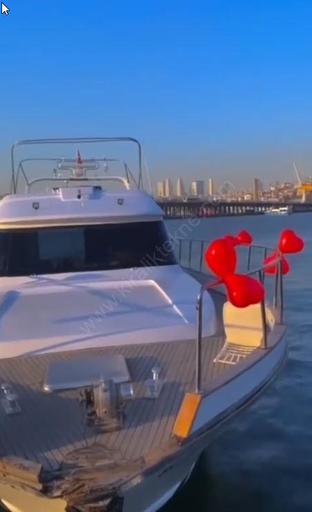 Yacht Gallery