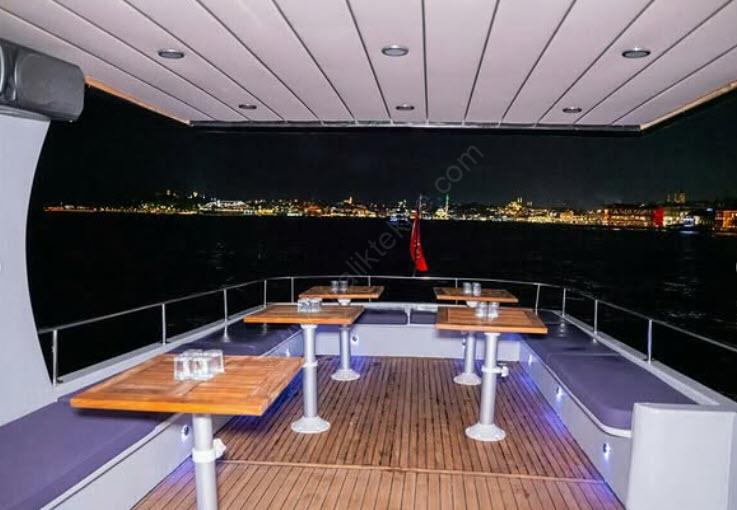 Yacht Gallery