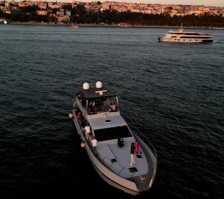 Yacht Gallery