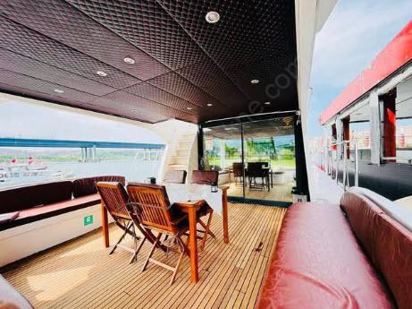 Yacht Gallery