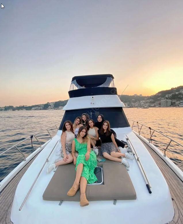 Yacht Gallery