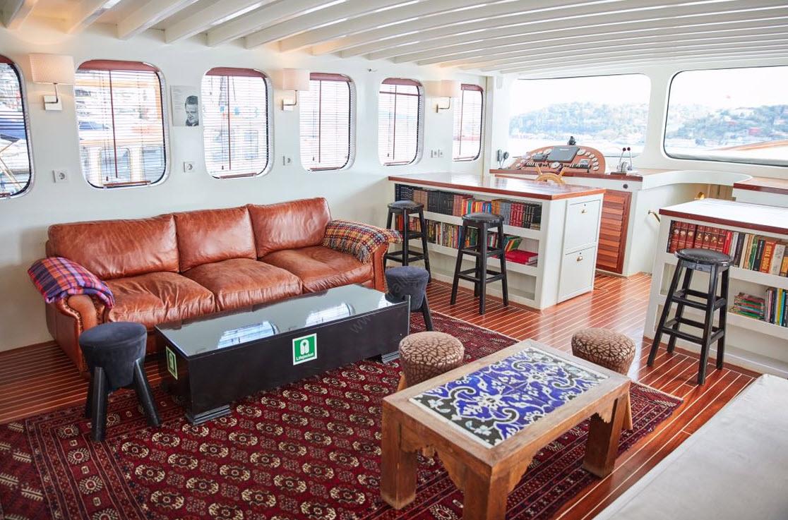 Yacht Gallery