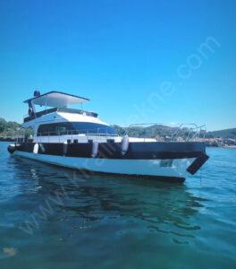 Yacht Thumbnail