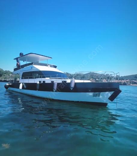 Yacht Gallery