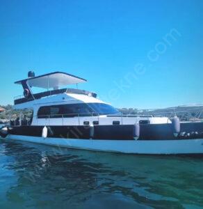 Yacht Thumbnail