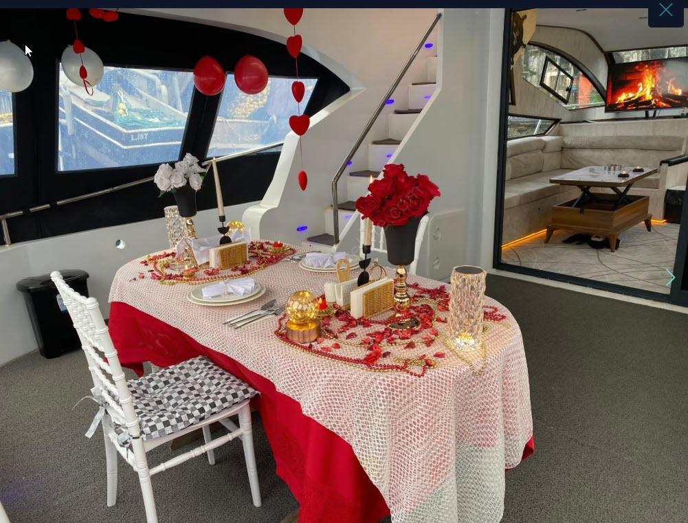 Yacht Gallery