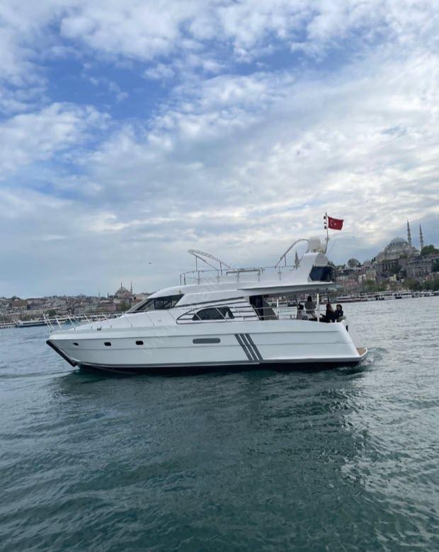 Yacht Gallery