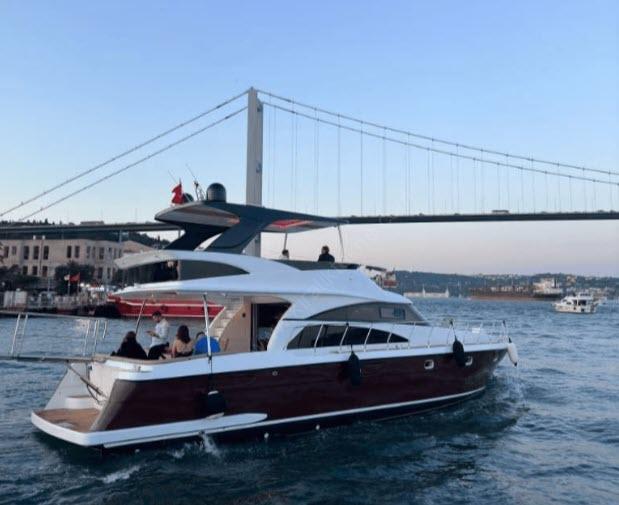 Yacht Gallery