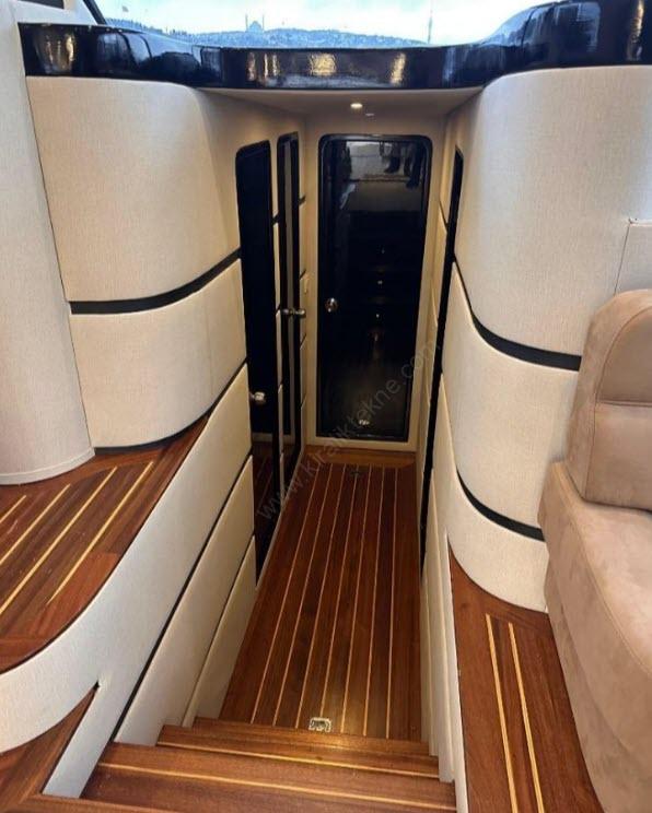 Yacht Gallery
