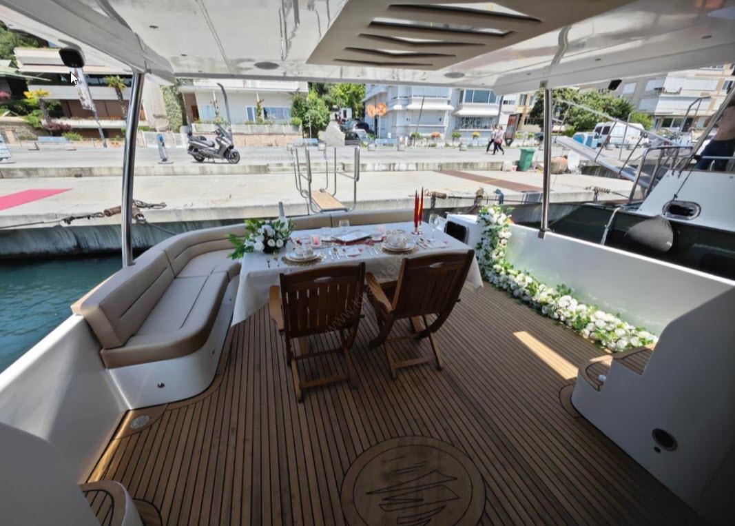 Yacht Gallery