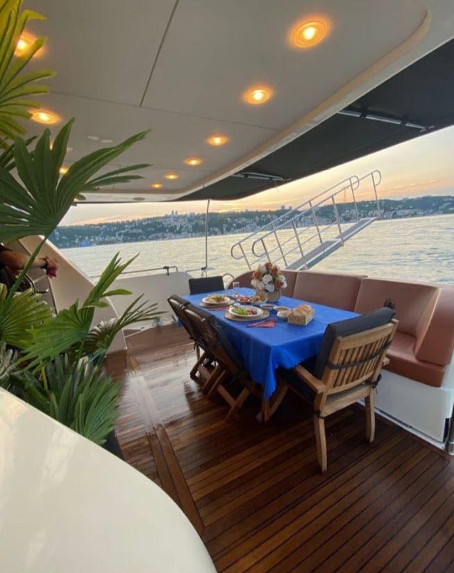 Yacht Gallery