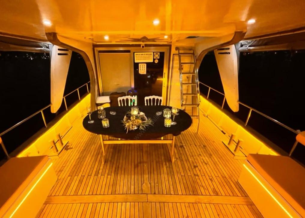 Yacht Gallery